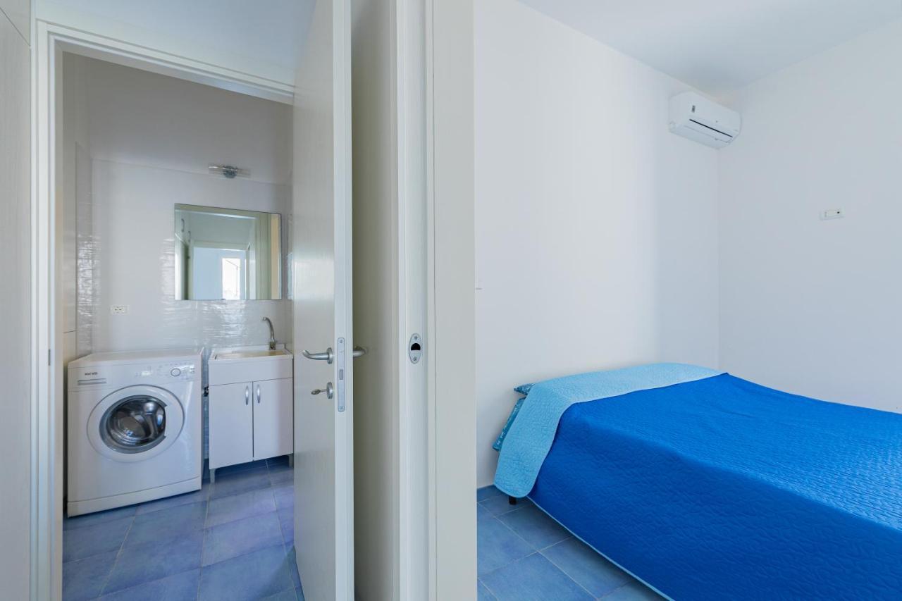 Appartamento A Due Passi dal Mare Torre Lapillo Esterno foto